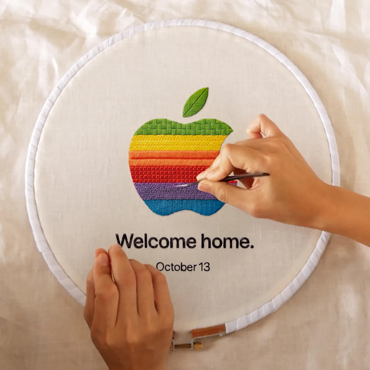Appleが10月13日発表予告の記事イメージ